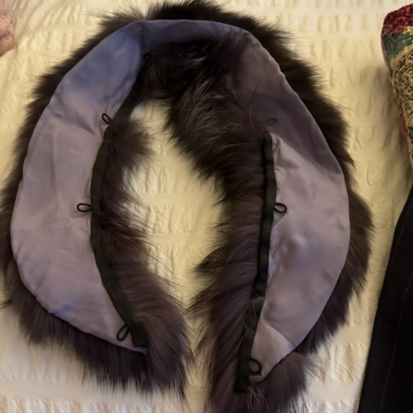 Alberto Makali Detachable Fox Collar Blazer Suit 8 - Picture 8 of 8